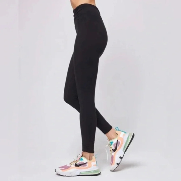 L*space The Breaks Leggings - Picture 1 of 2